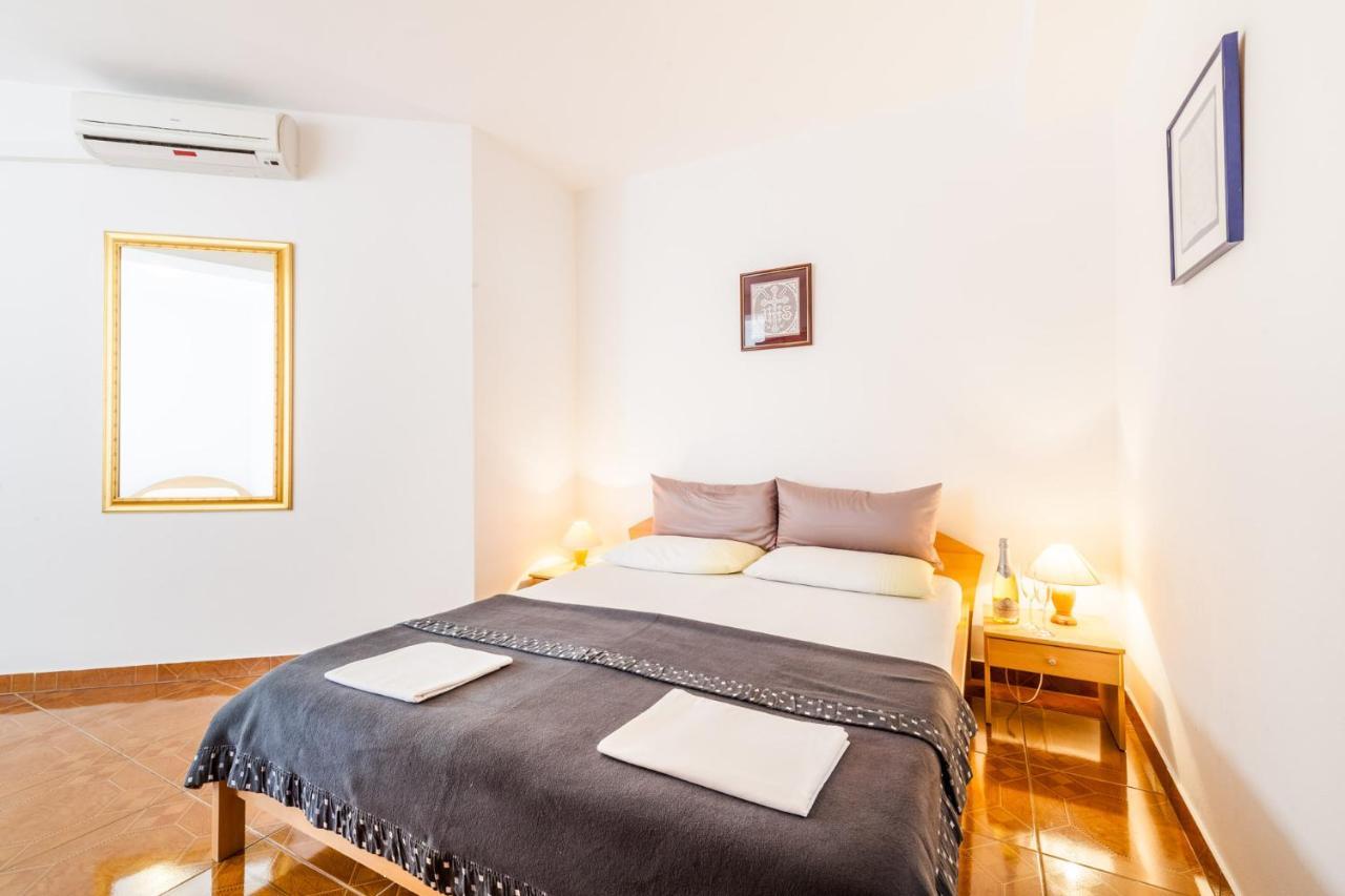 Ferienhaus Rajka Kustici Bagian luar foto